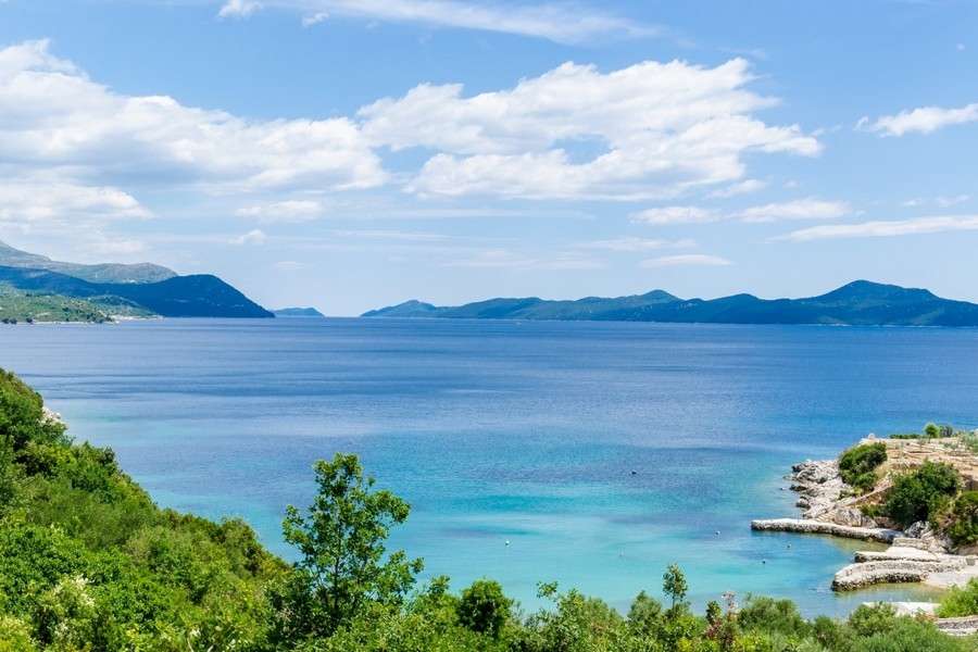Maison avec vue mer à vendre en Croatie.