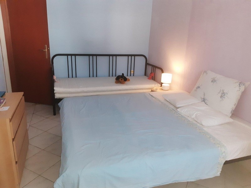 Chambre avec lit double et lit simple supplémentaire