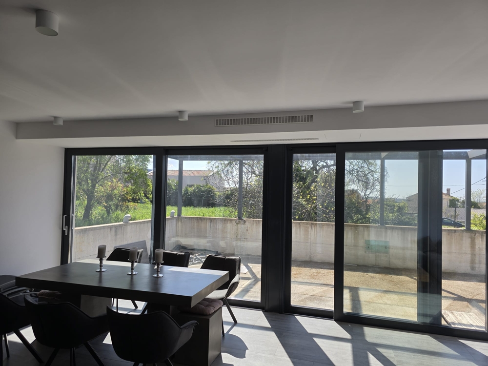 La maison est située dans un site calme près de Porec - bien H3909.