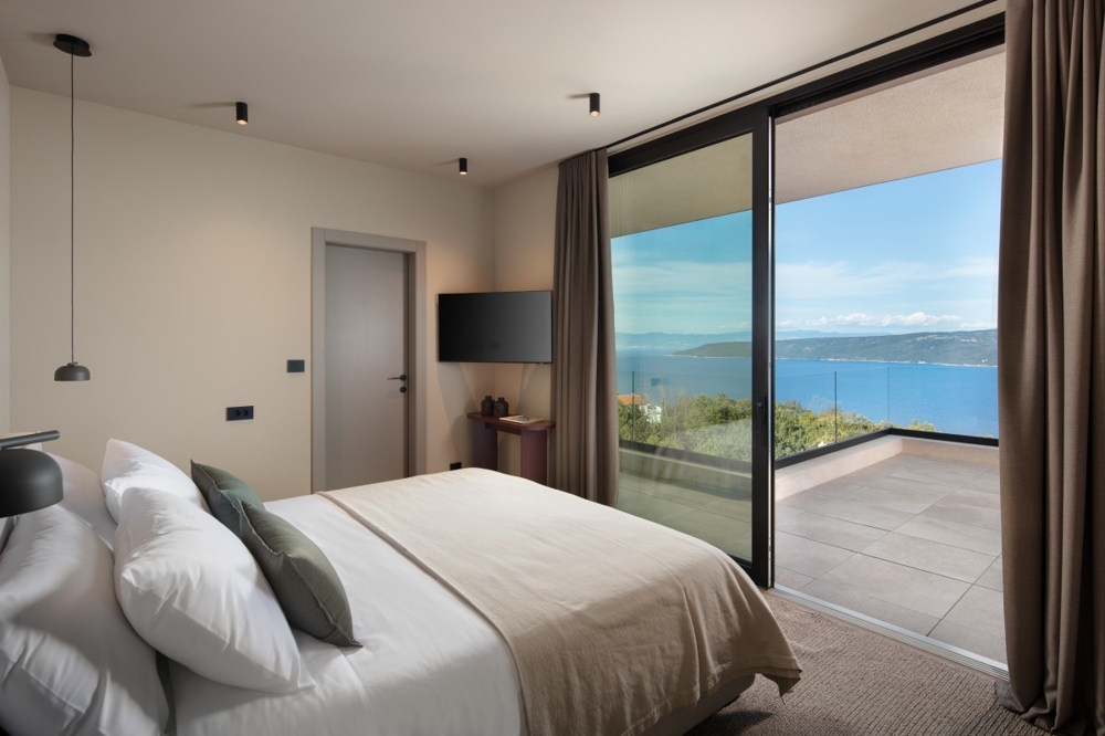 Chambre avec balcon et vue mer panoramique
