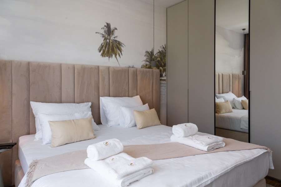 Chambre avec placard intégré
