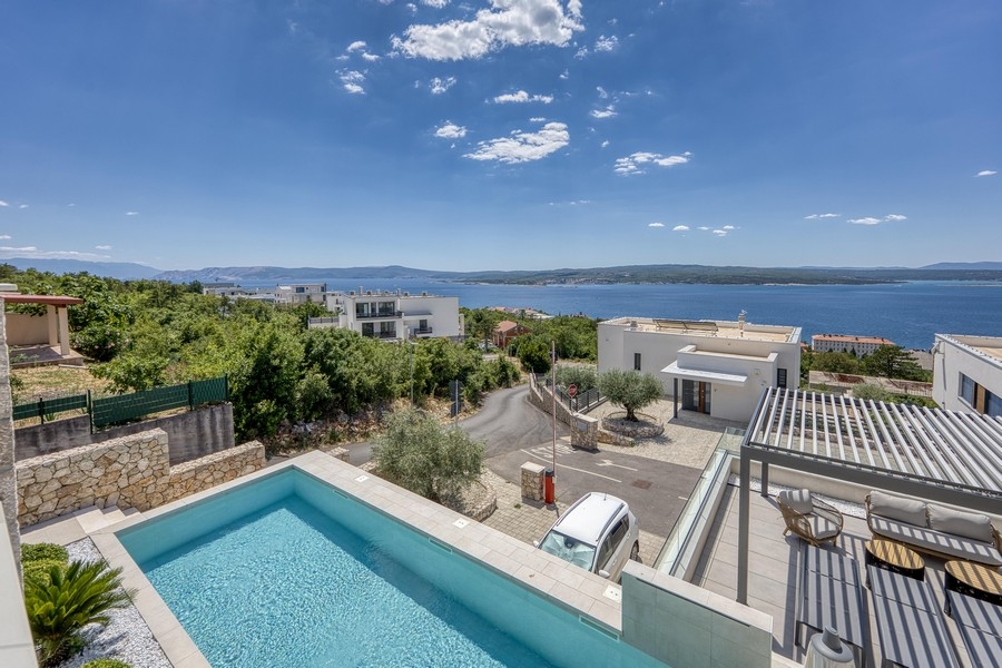 Villa exclusive avec piscine à débordement et vue mer à Crikvenica