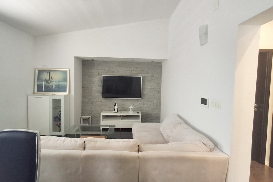 Salon moderne dans la maison