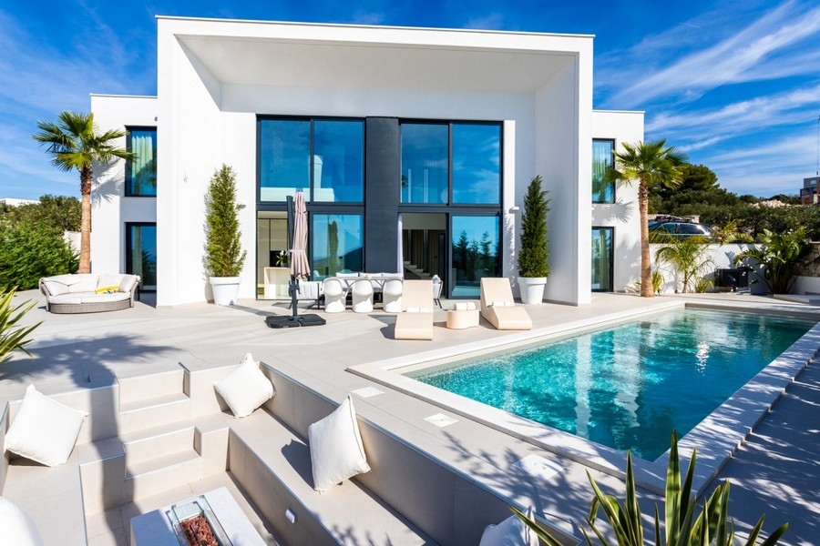 Villa exclusive avec piscine et vue mer