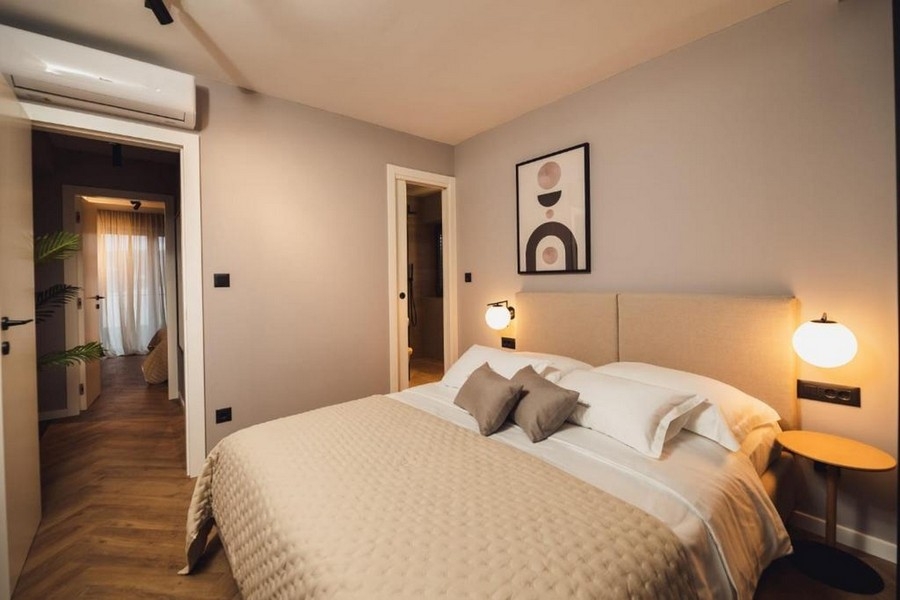 Chambre moderne dans une villa en Croatie