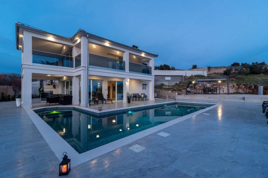 Villa exclusive avec vaste terrasse