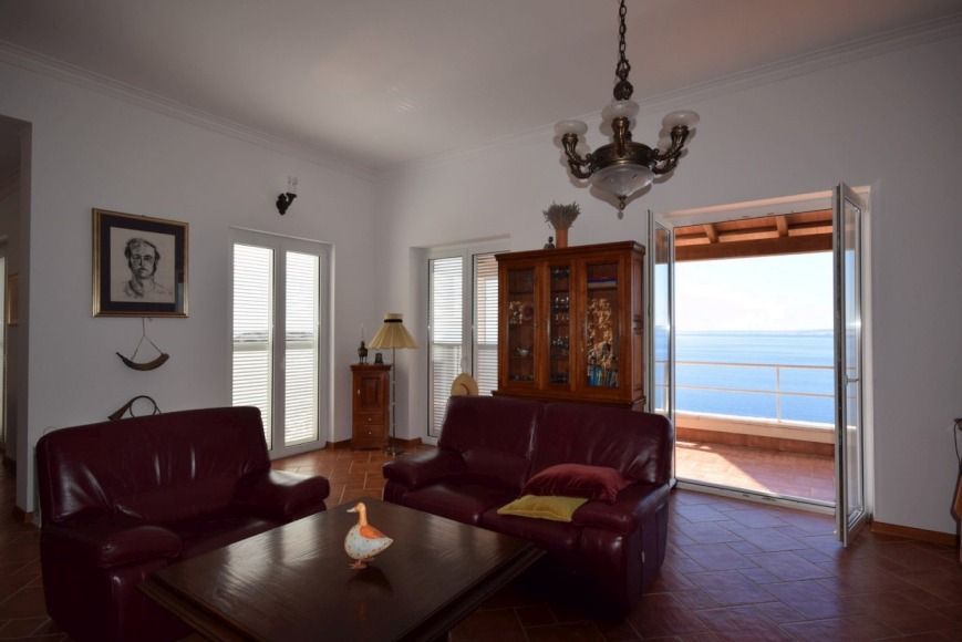 Opportunité : villa idéalement située sur Krk, Croatie.