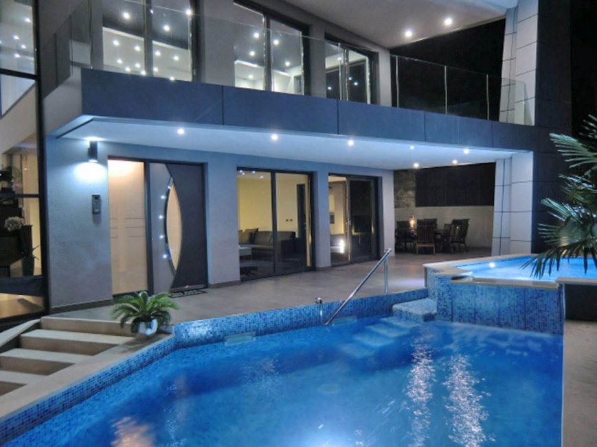 Villa de luxe moderne à Opatija, Croatie, à vendre.