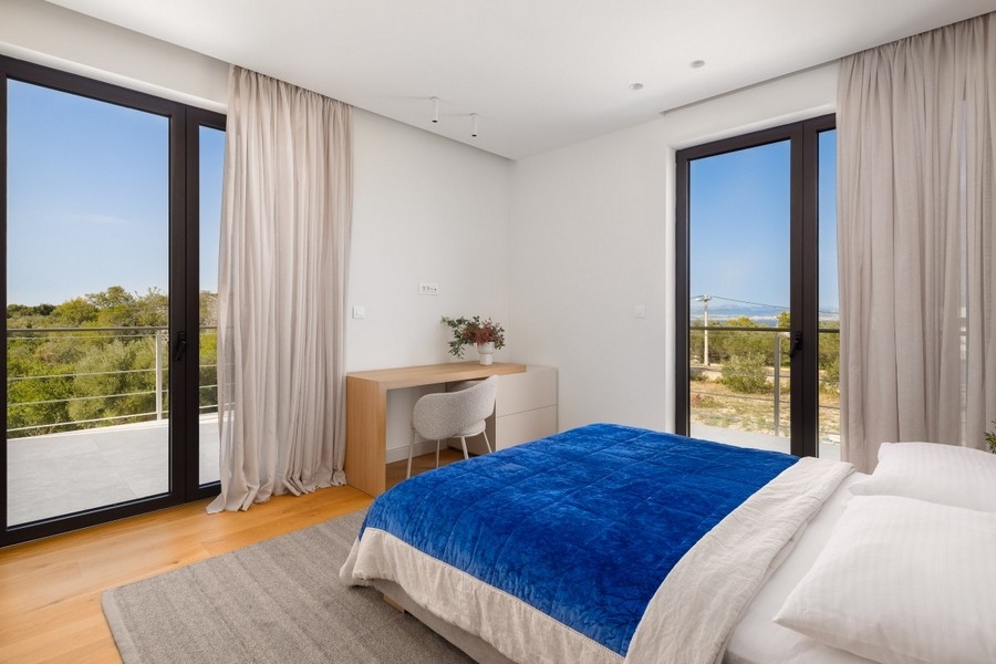Chambre avec salle de bains privative