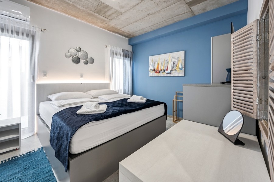 Chambre avec lit double