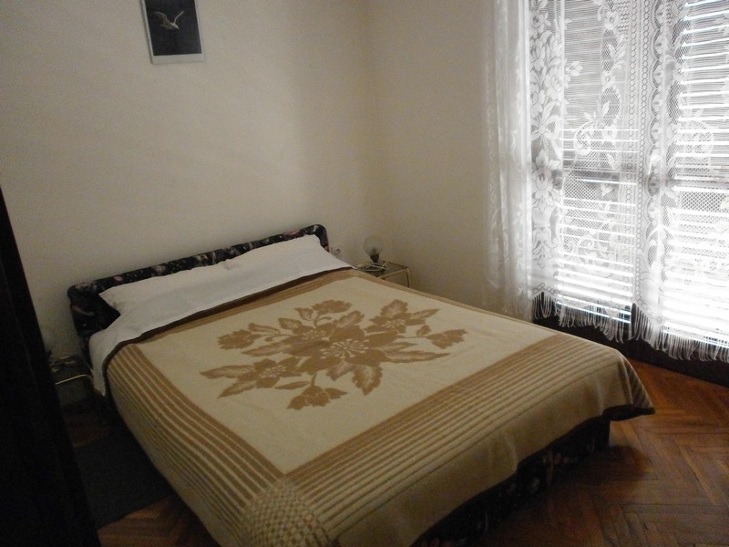 Chambre avec lit double