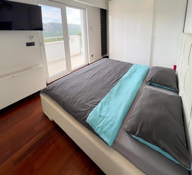 Chambre avec lit double en Croatie