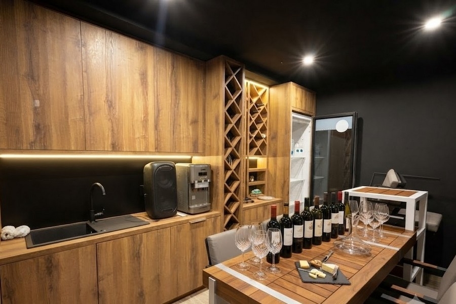 Cave à vin avec casier à bouteilles