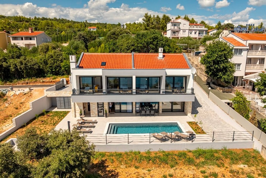Villa de luxe avec piscine près de la mer en Croatie