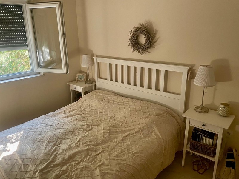 Chambre avec lit double