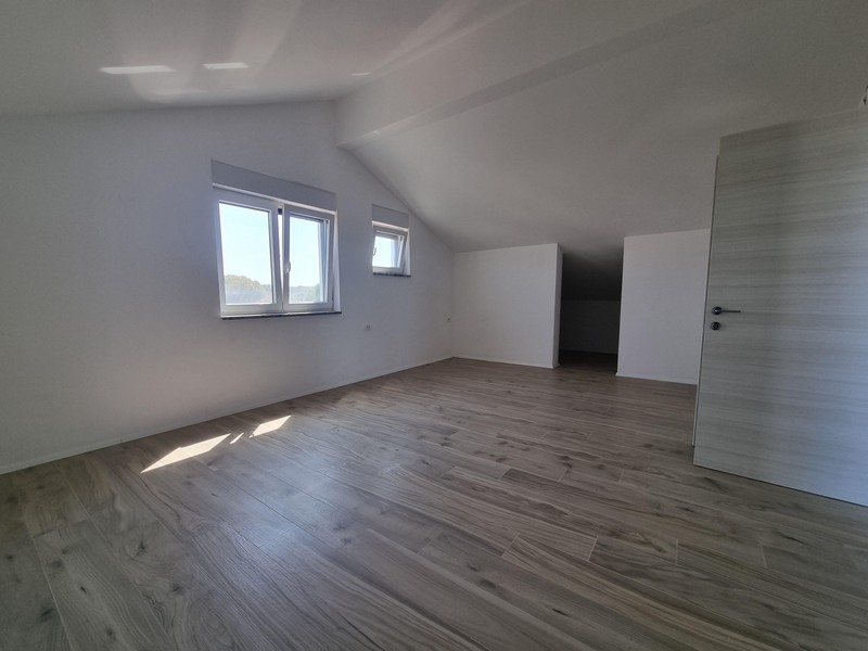 Combles avec plancher en bois