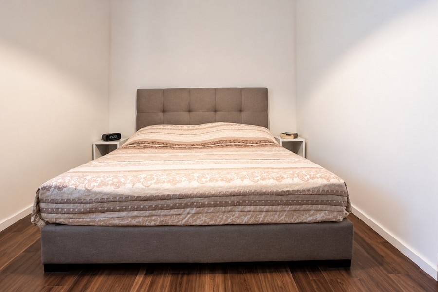 Chambre avec lit double