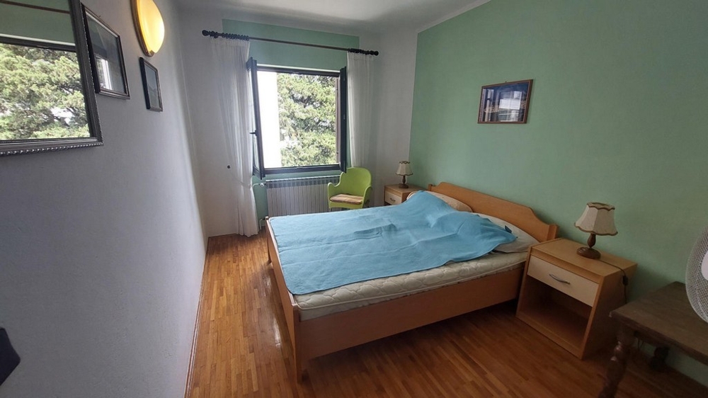 Chambre avec vue sur la verdure, maison à Novalja, H4086