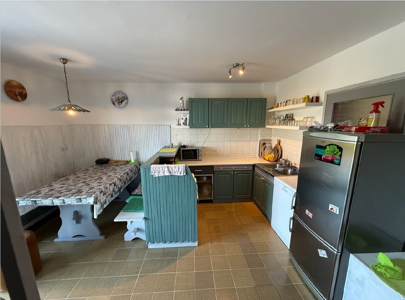 Cuisine avec espace repas, maison à vendre à Klenovica H4091