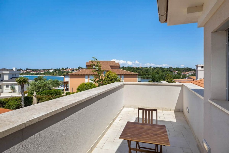 Balcon avec vue sur la mer