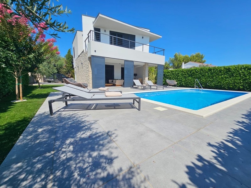 Villa avec piscine et vue mer à Muline, île d'Ugljan
