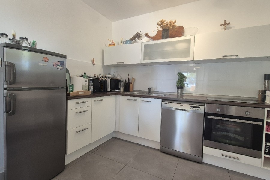 Cuisine avec appareils en inox