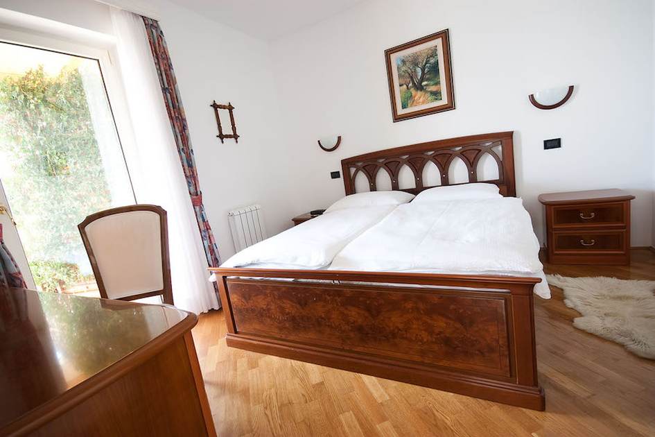 Une autre chambre de la villa près de Medulin.
