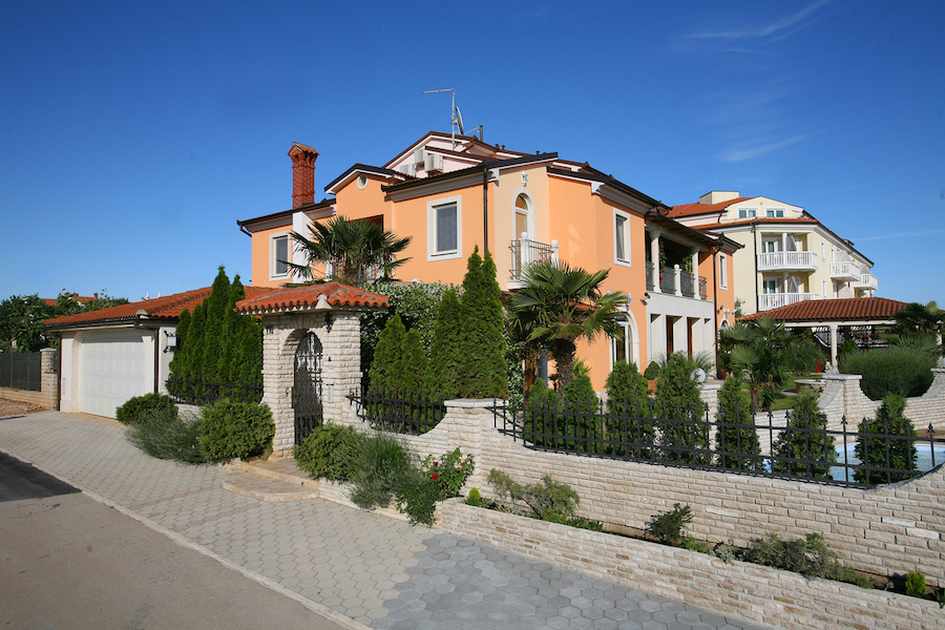 Villa de luxe en bord de mer en Croatie à vendre.