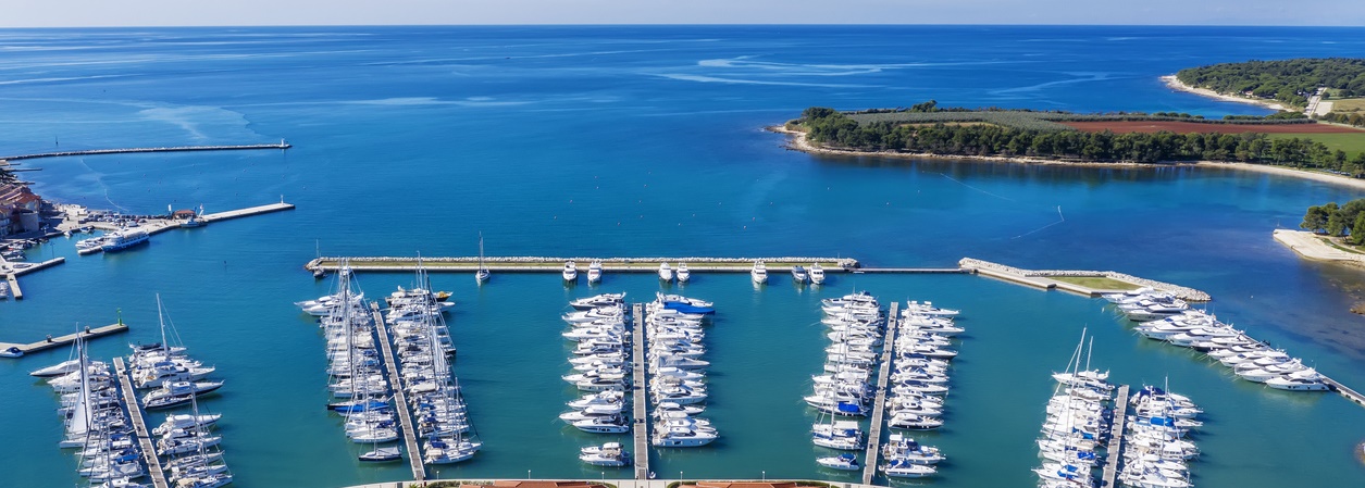 Acheter une maison, une villa ou un appartement à Novigrad en Istrie.