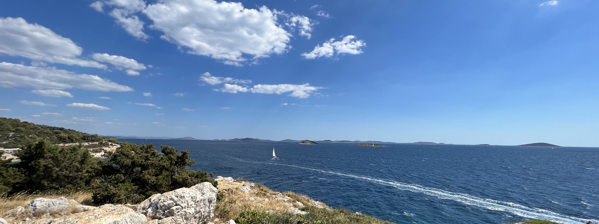 Acheter une maison ou un appartement près de la mer sur Murter et à Tisno