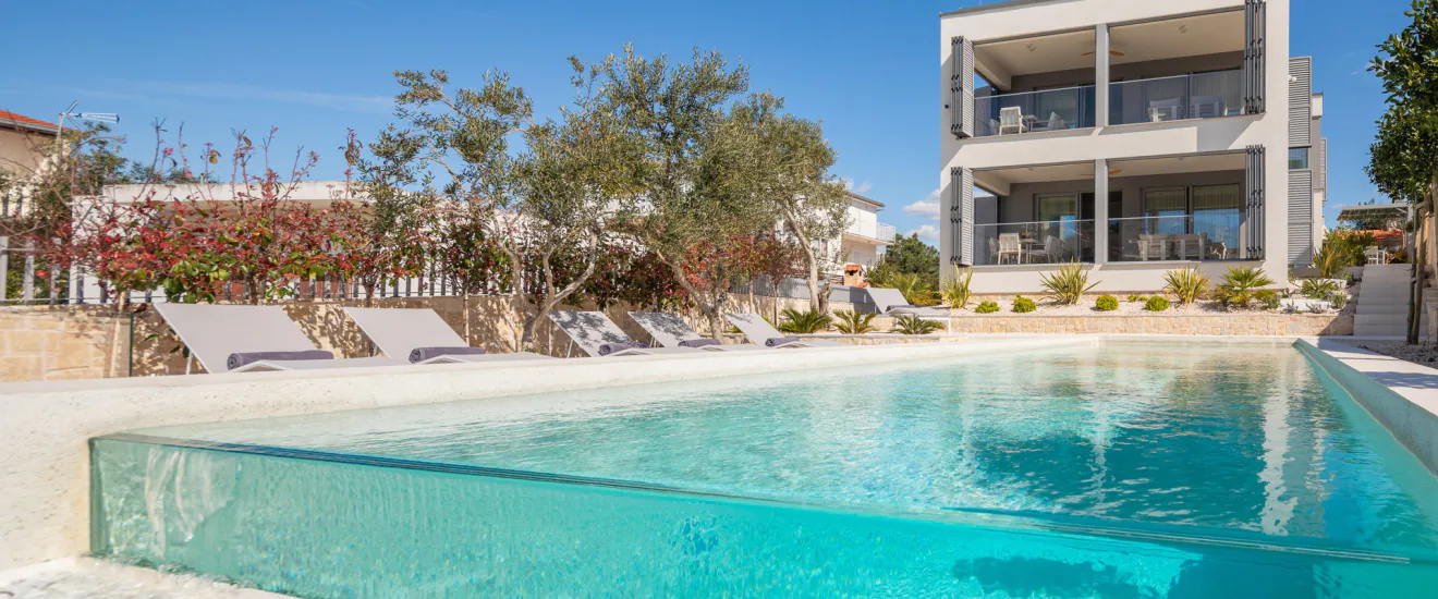 Villa de luxe en première ligne à Rogoznica, Croatie